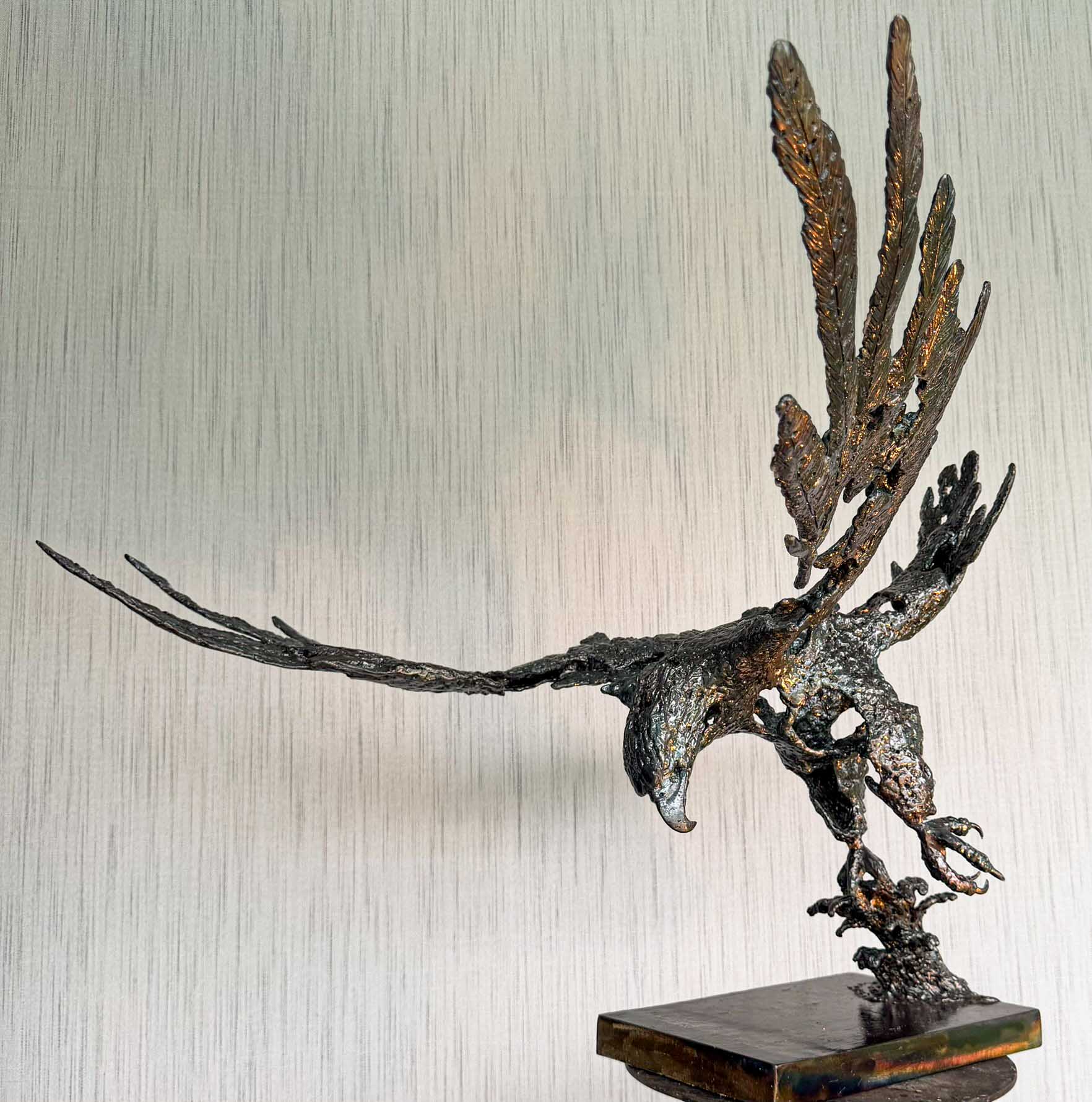 metal sculpture of a hummingbird
